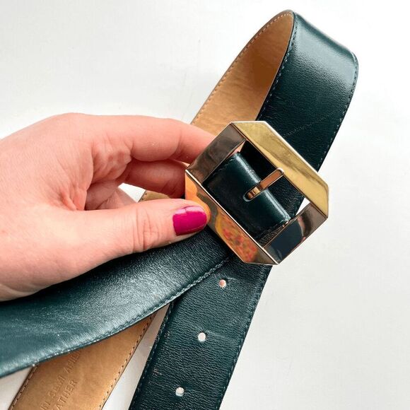 Vintage 1980s Green Leather Belt with Geometric Gold Buckle - Liz Claiborne - Picture 1 of 8